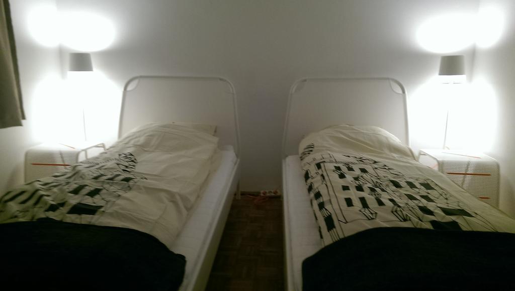 Ch4 Apartment Mediaş Стая снимка